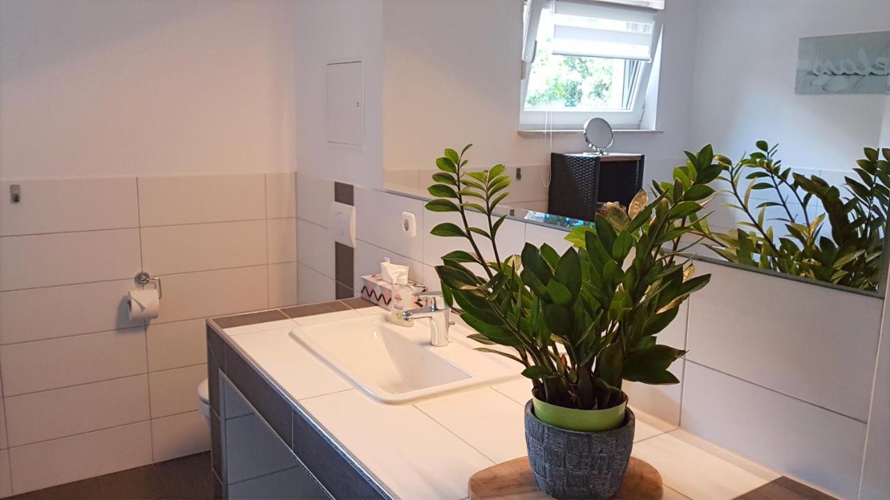 Andres Ferienwohnung Cottbus Buitenkant foto