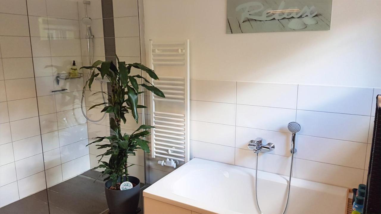 Andres Ferienwohnung Cottbus Buitenkant foto